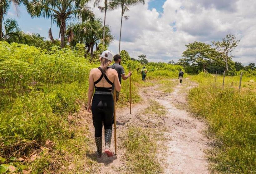 Biohotel Arara River