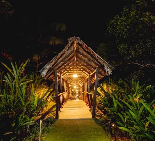 Biohotel Arara River