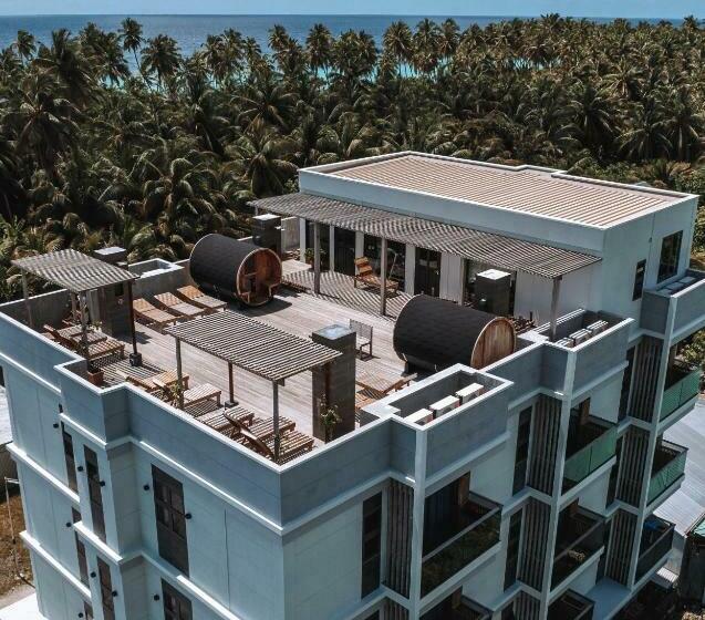 هتل Ataraxis Grand And Spa Fuvahmulah