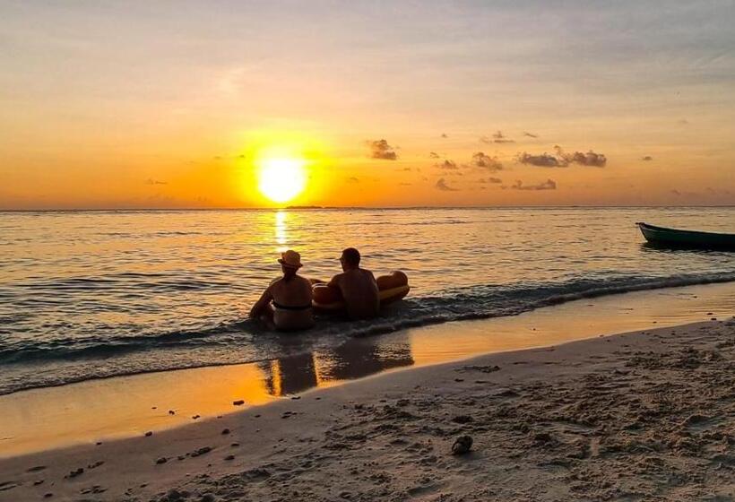 هتل Casaparadiso   Beach View