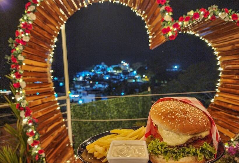 Отель Miradores del Paraiso