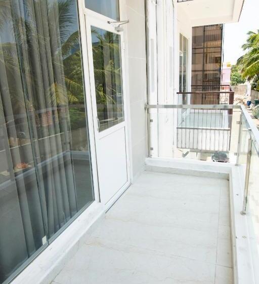 בית מלון כפרי The Coral Kanyakumari