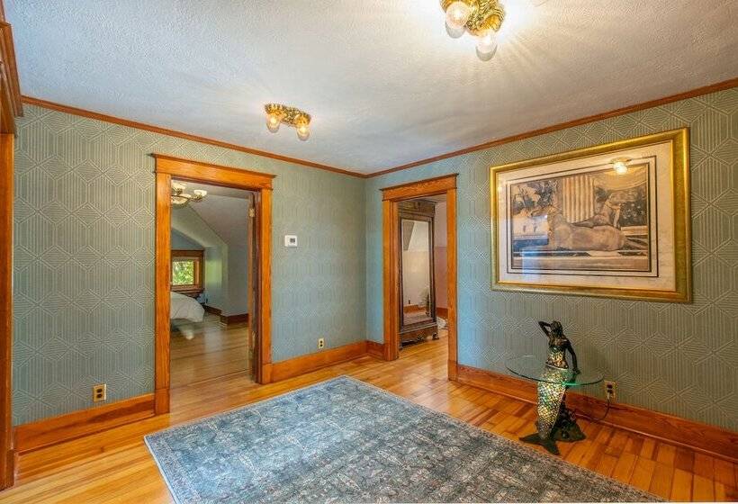 Martha S Bed And Breakfast