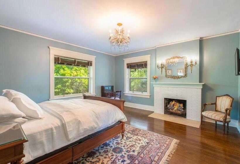 Martha S Bed And Breakfast