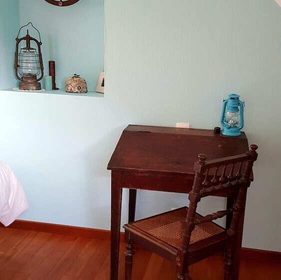 Пансион Aux Chambres Du Chadoux De Chateaubourg