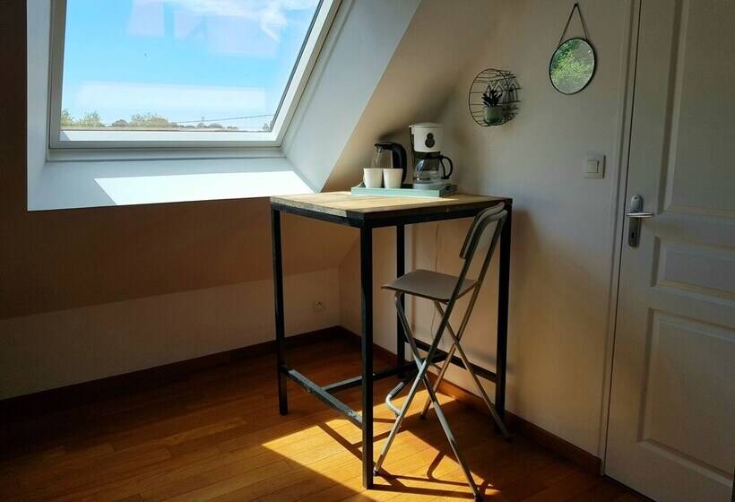 Пансион Aux Chambres Du Chadoux De Chateaubourg