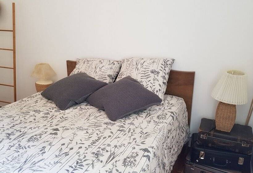 Пансион Aux Chambres Du Chadoux De Chateaubourg