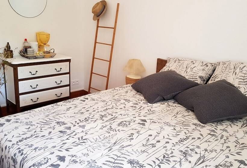 Пансион Aux Chambres Du Chadoux De Chateaubourg