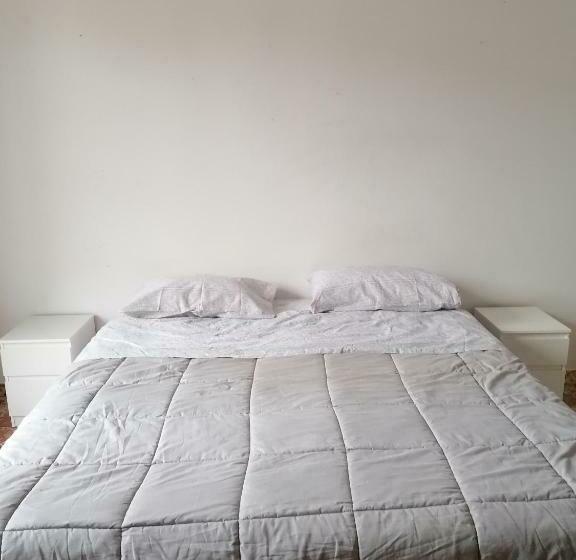 بنسيون Camera In Centro