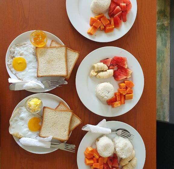 פנסיון Madiha Surf House Lanka