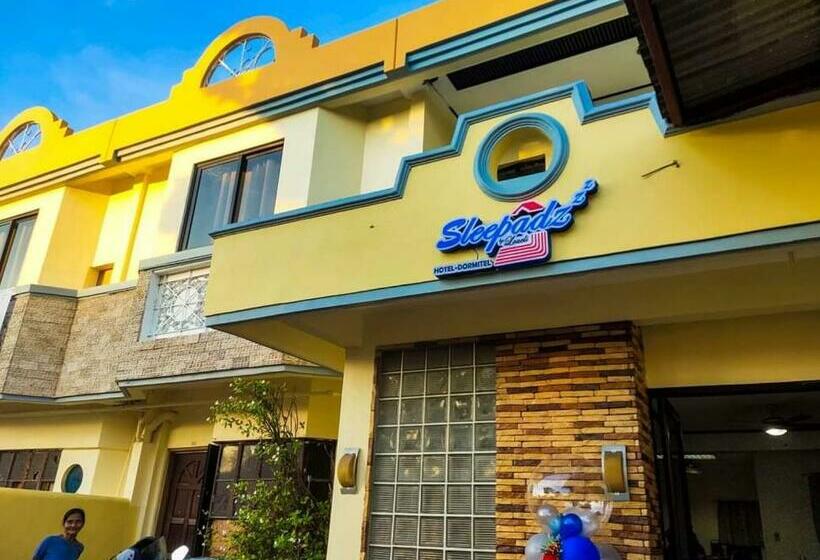 호텔 Sleepadz Dormitel Dyd