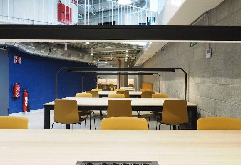 فندق صغير Micampus San Mamés Students Residence