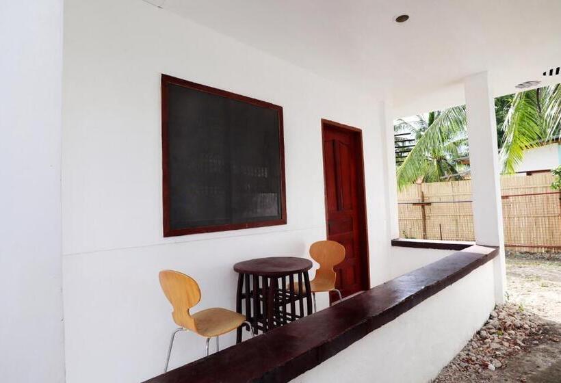 Ocean Breeze Hostel By Daily Sweet