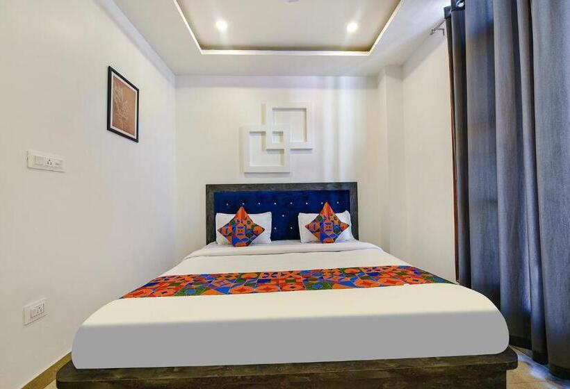 Fabhotel The Micky House