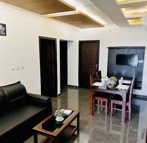 בית מלון כפרי Beverly Suites