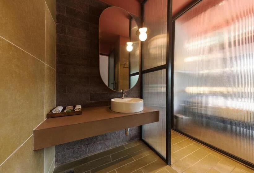 فندق East India House