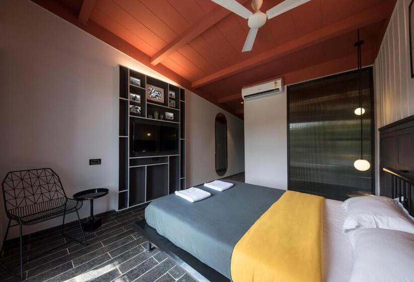 בית מלון כפרי East India House