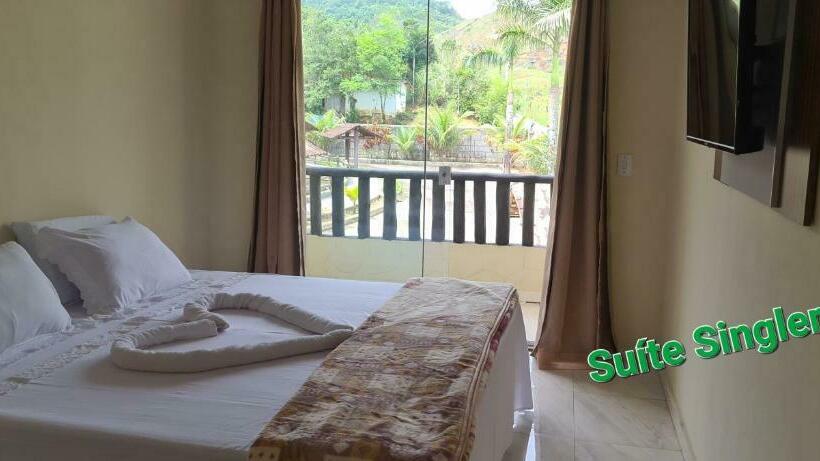 בית מלון כפרי Fazenda Vira Country Angra