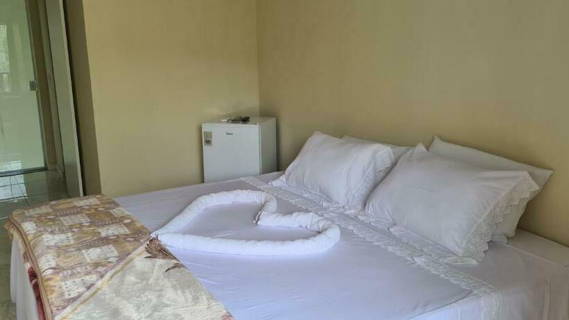 בית מלון כפרי Fazenda Vira Country Angra