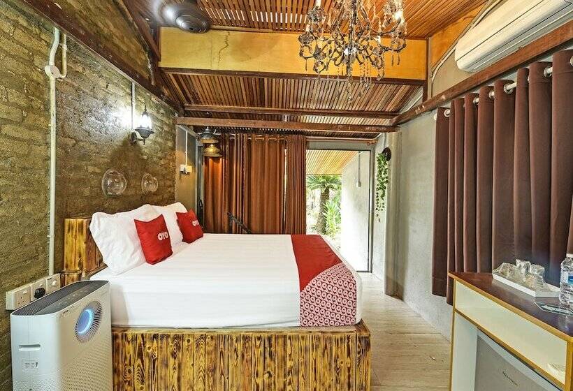 ホテル Oyo 90636 Teratak Zakiah Chalet