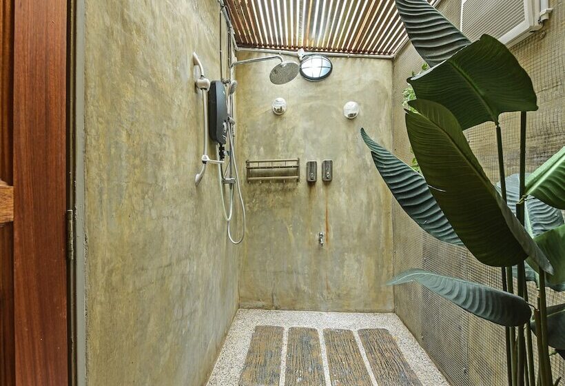 ホテル Oyo 90636 Teratak Zakiah Chalet