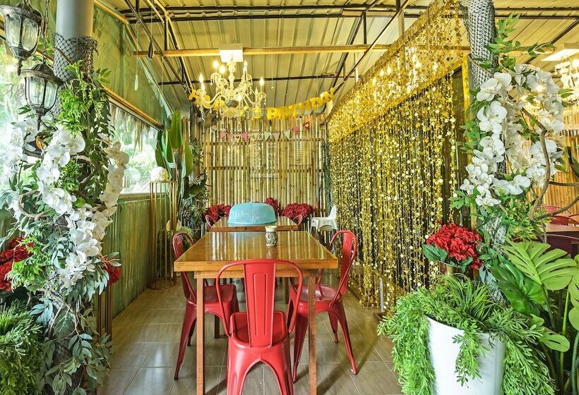 ホテル Oyo 90636 Teratak Zakiah Chalet