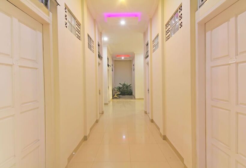 هتل Utama Residence