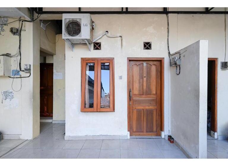 호텔 Pondok Syariah Denpasar Mitra Reddoorz