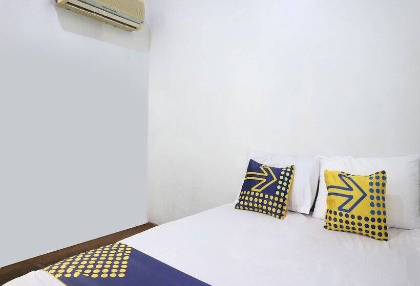 酒店 Spot On 91765 Kaiku Guest House