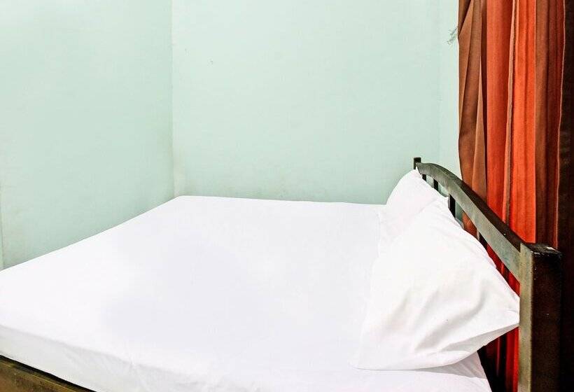 בית מלון כפרי Spot On 91771 Homestay Bang Haji