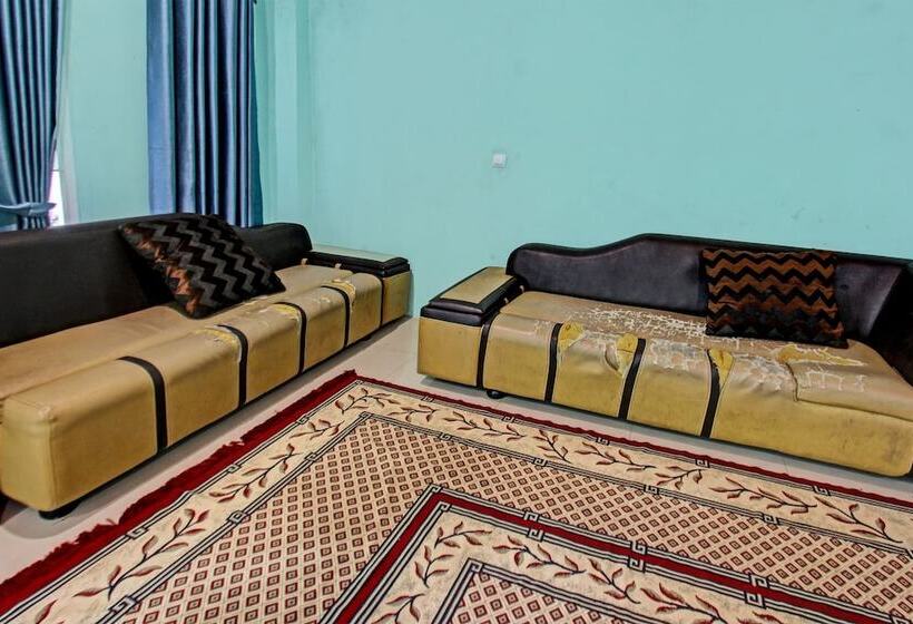 בית מלון כפרי Spot On 91771 Homestay Bang Haji