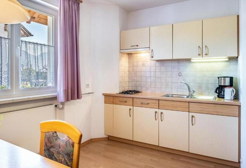 ホテル Valtlhof Apt 1