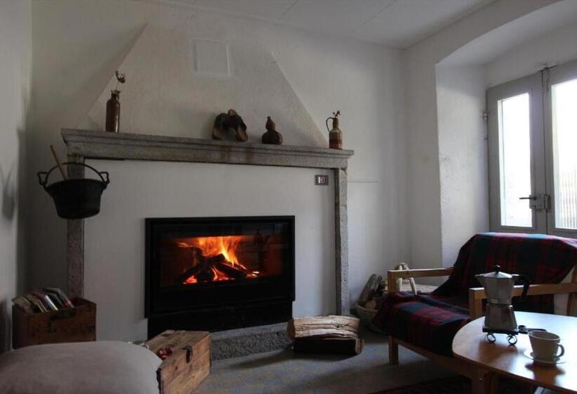 פנסיון Camera In Casa Eva