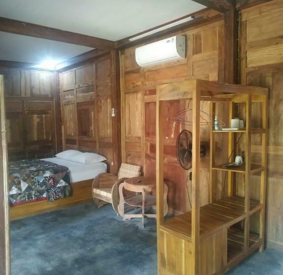 פנסיון Omah Kayu Jagalan