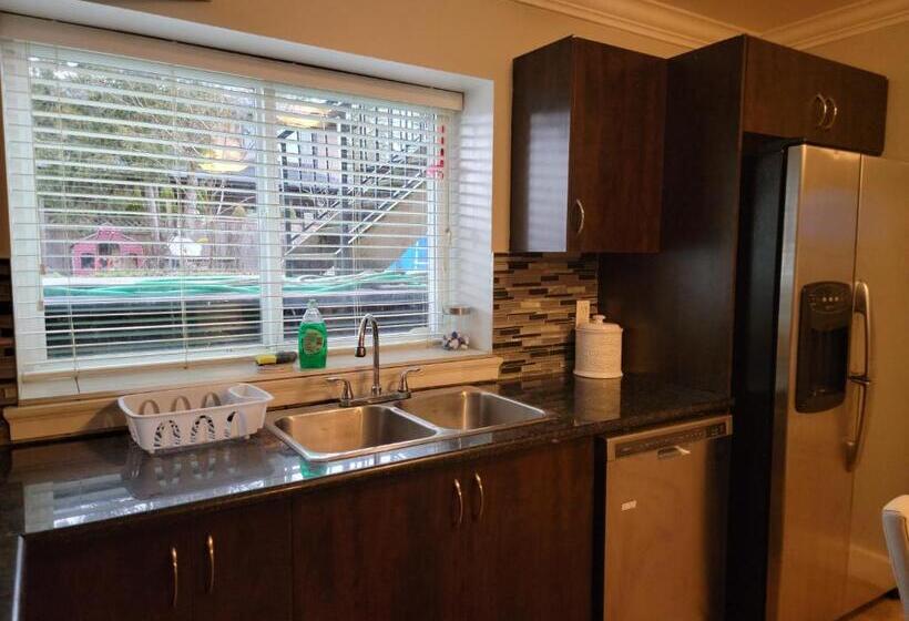 بنسيون Oscar Inn & 2bd Family Suite Or Private Room