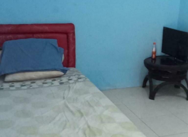 צימר Kontrakan/penginapan Amel Ho