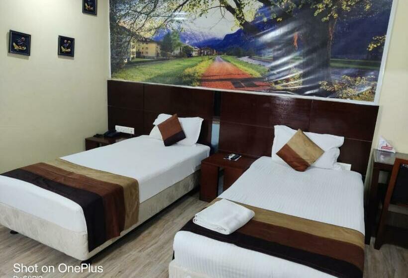 호텔 Ambassador Kalyani By Wb Inn