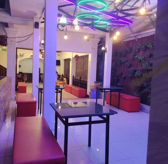 فندق Angkor Indian