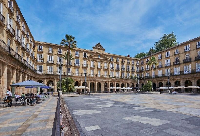 ホテル Bilder Boutique