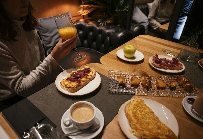 ホテル Bilder Boutique