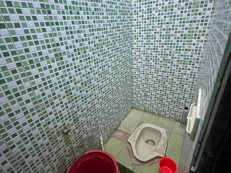 فندق Express O 91669 Kost Amel