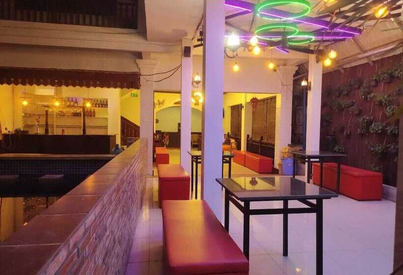 هتل Angkor Indian