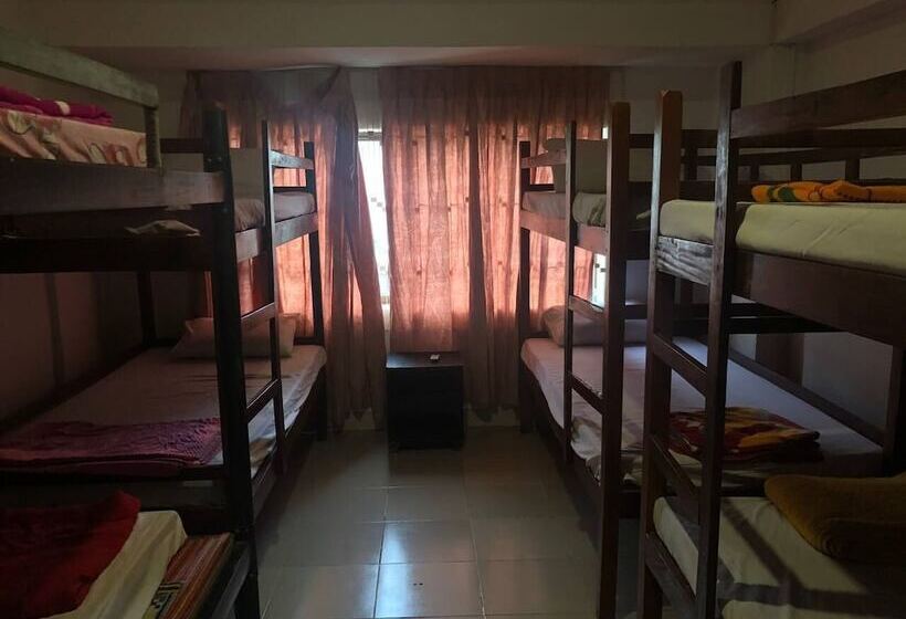 בית מלון כפרי Angkor Indian