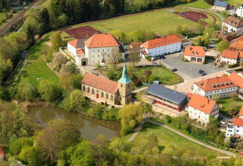 ホテル Franken Akademie Schloss Schney