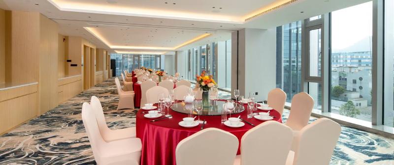 酒店 Hilton Garden Inn Shenzhen Airport