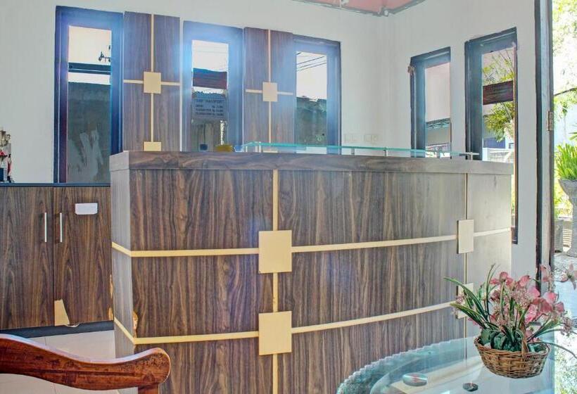 فندق Oyo 91720  Yotowawa