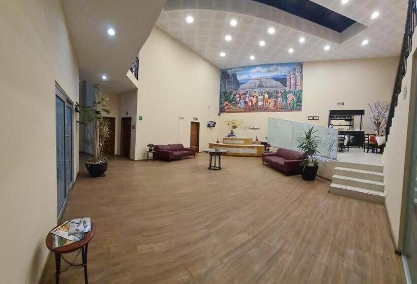 Отель Plaza Pachuca