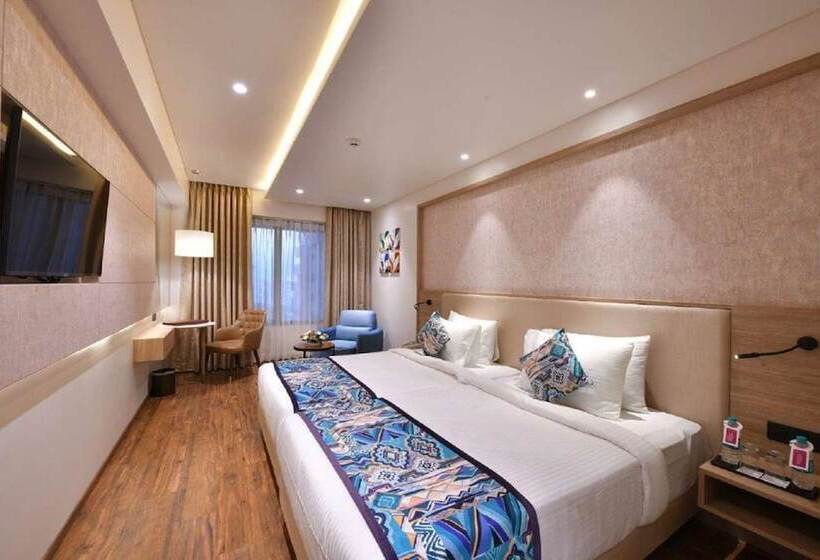 فندق Regenta Fairlark Vadodara