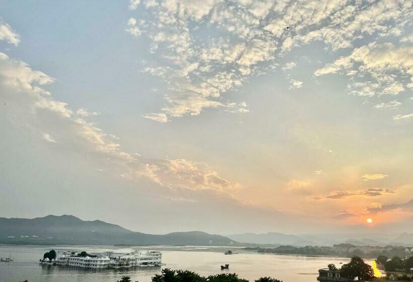 فندق Shahpura Oladar Boutique