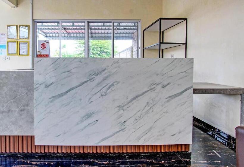 Spot On 91709 Aster Hotel Syariah